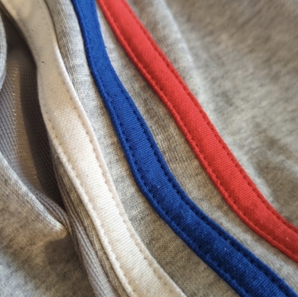 Adidas Men's Gray Track Pants with Red White & Blue Side Stripes Size 2XL - Picture 7 of 10